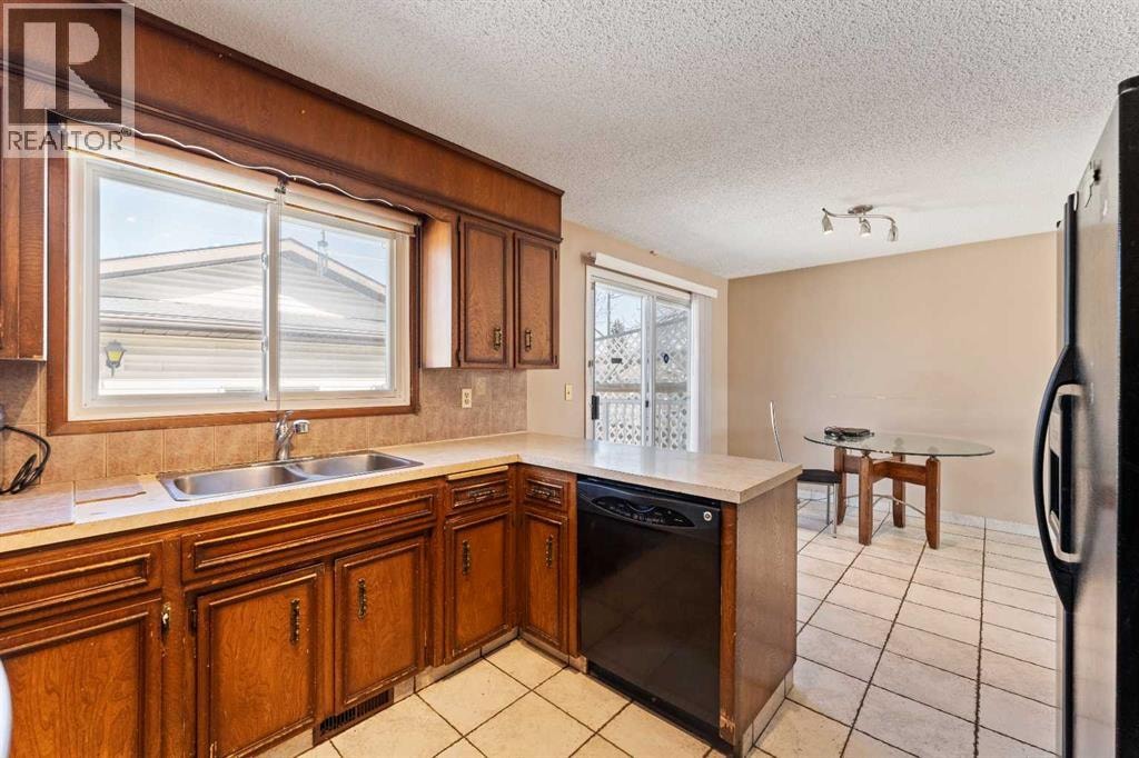 7003 Temple Drive NE — photo 7