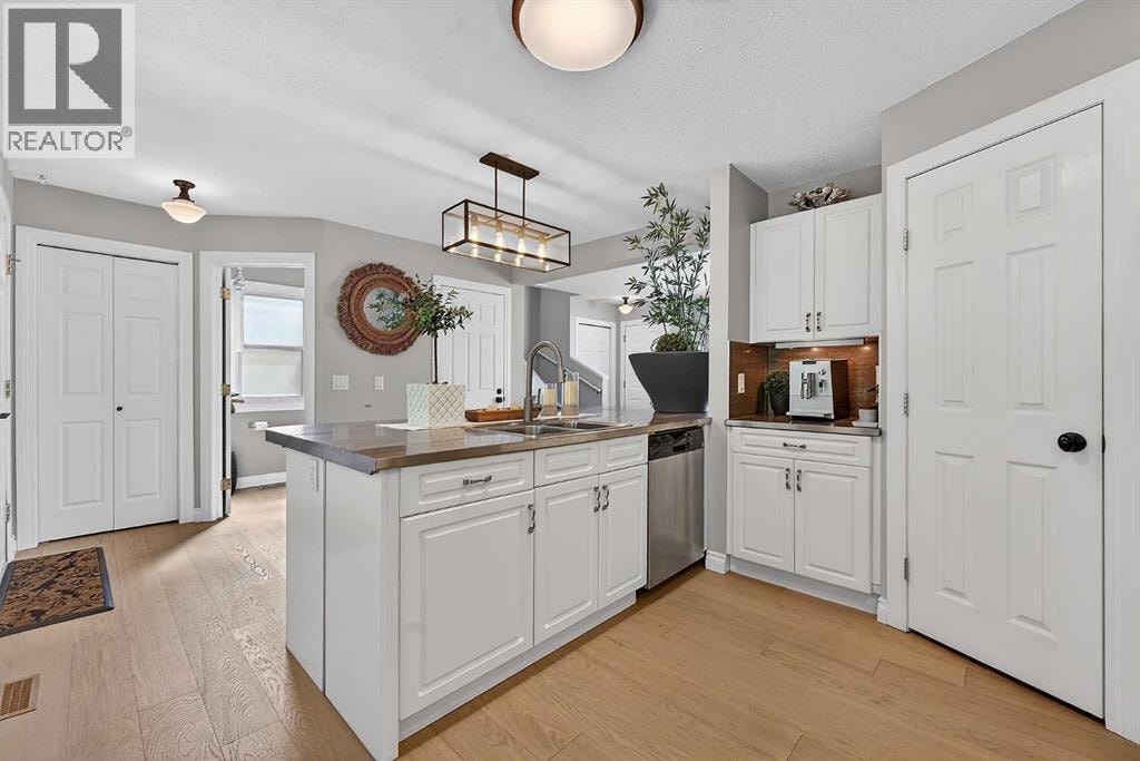 2275 Flanders Avenue SW — photo 9