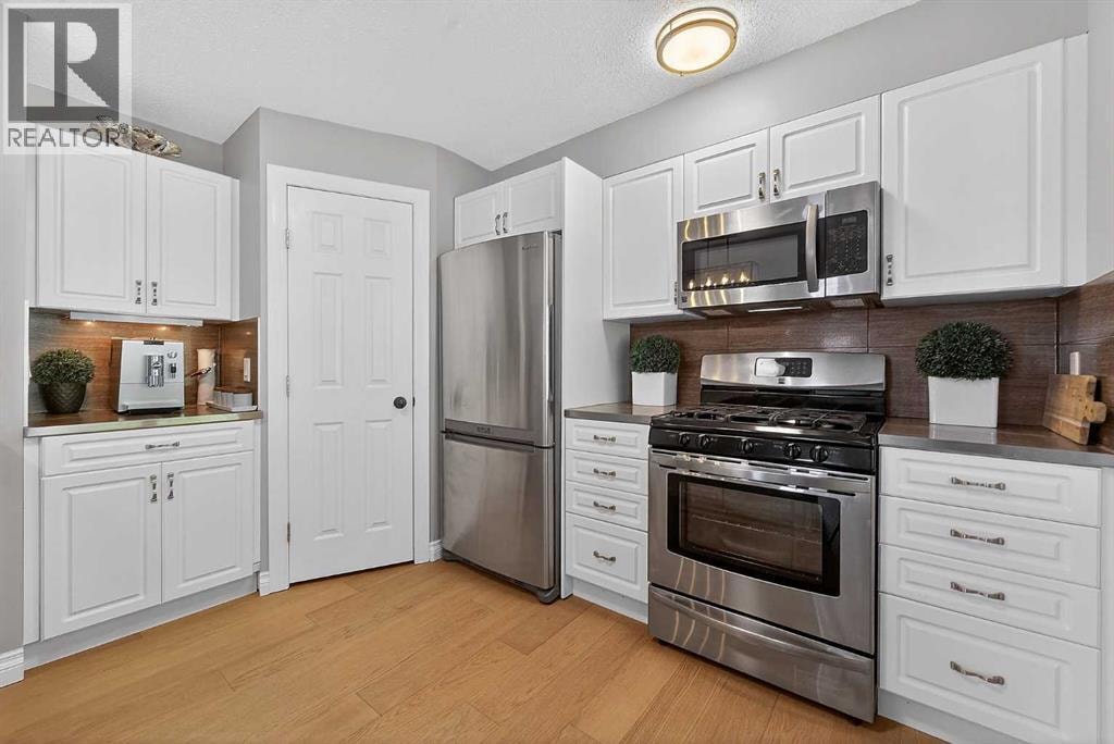 2275 Flanders Avenue SW — photo 7