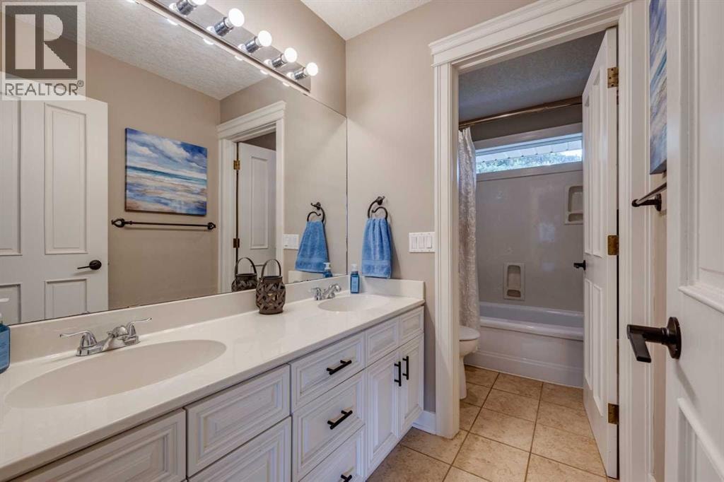 108 Redwood Meadows Drive — photo 32