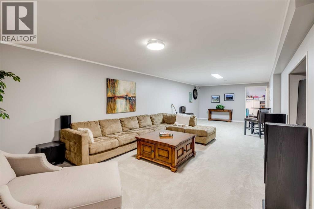 108 Redwood Meadows Drive — photo 36