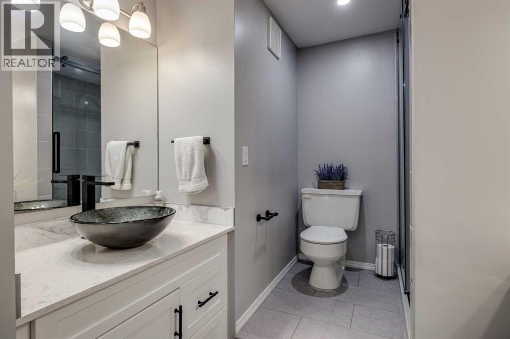 108 Redwood Meadows Drive — photo 40