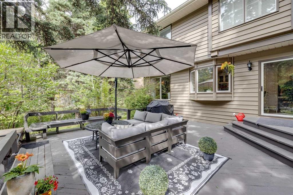 108 Redwood Meadows Drive — photo 43