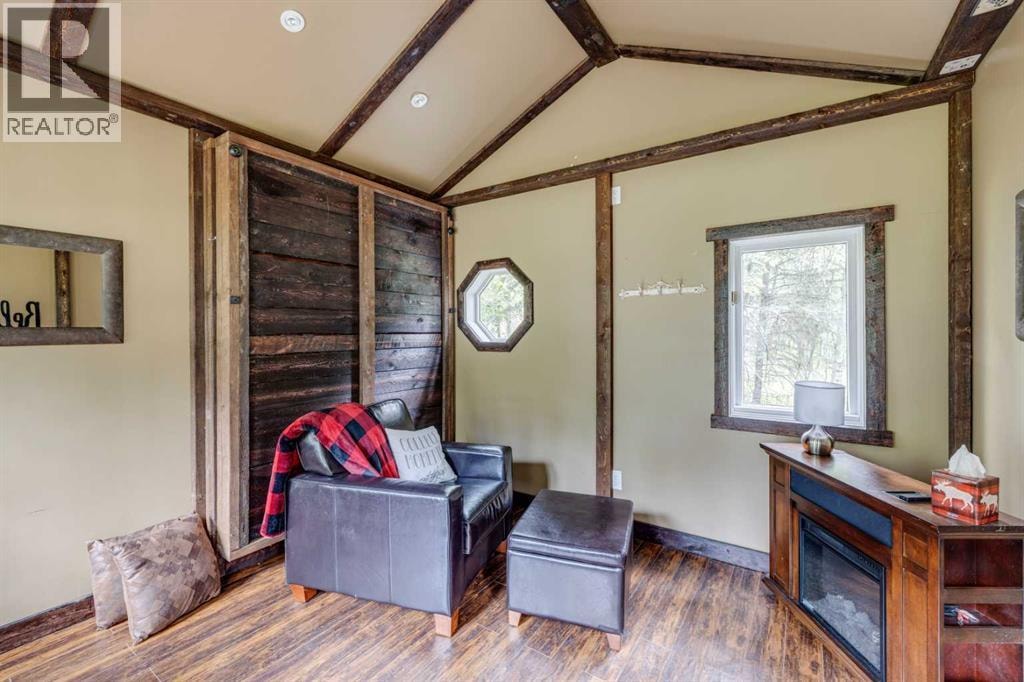108 Redwood Meadows Drive — photo 46