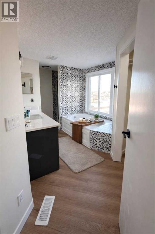 107 Harvest Oak Crescent NE — photo 18