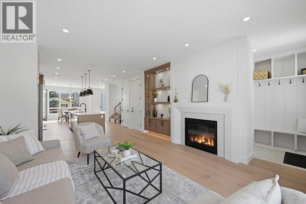 8140 47 Avenue NW — photo 14