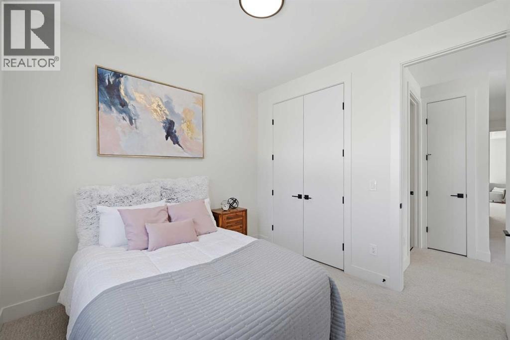 8140 47 Avenue NW — photo 34