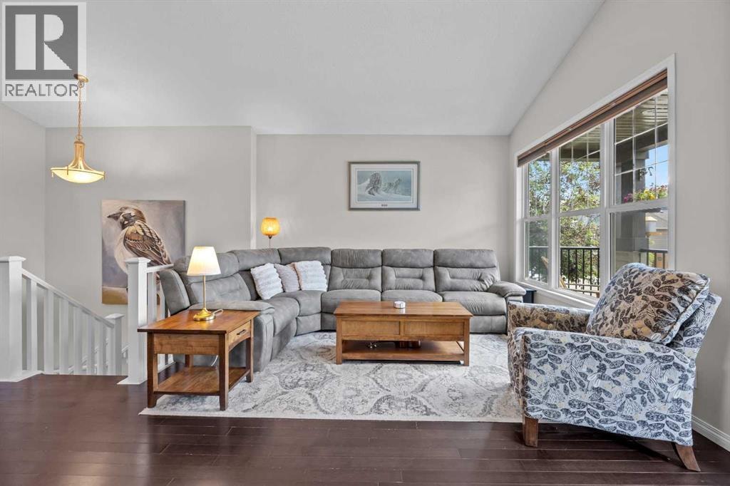 70 Auburn Crest Green SE — photo 4