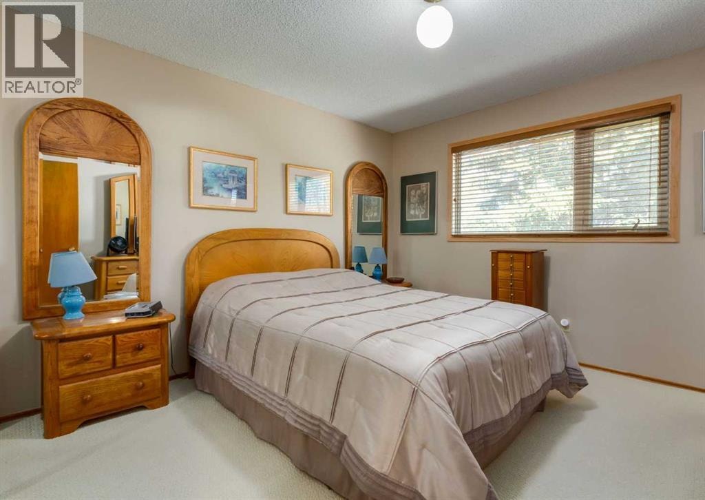 4808 Valiant Drive NW — photo 17
