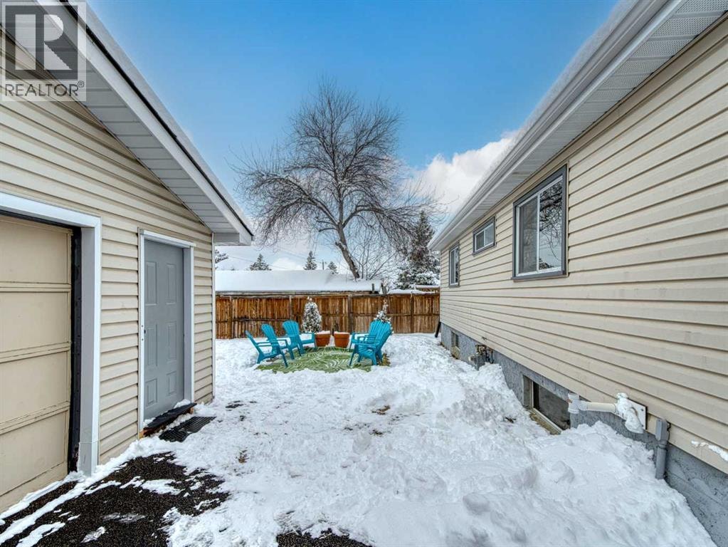 7723 Hunterview Drive NW — photo 25