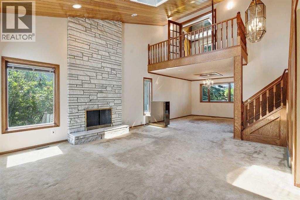 168 Edgehill Close NW — photo 4