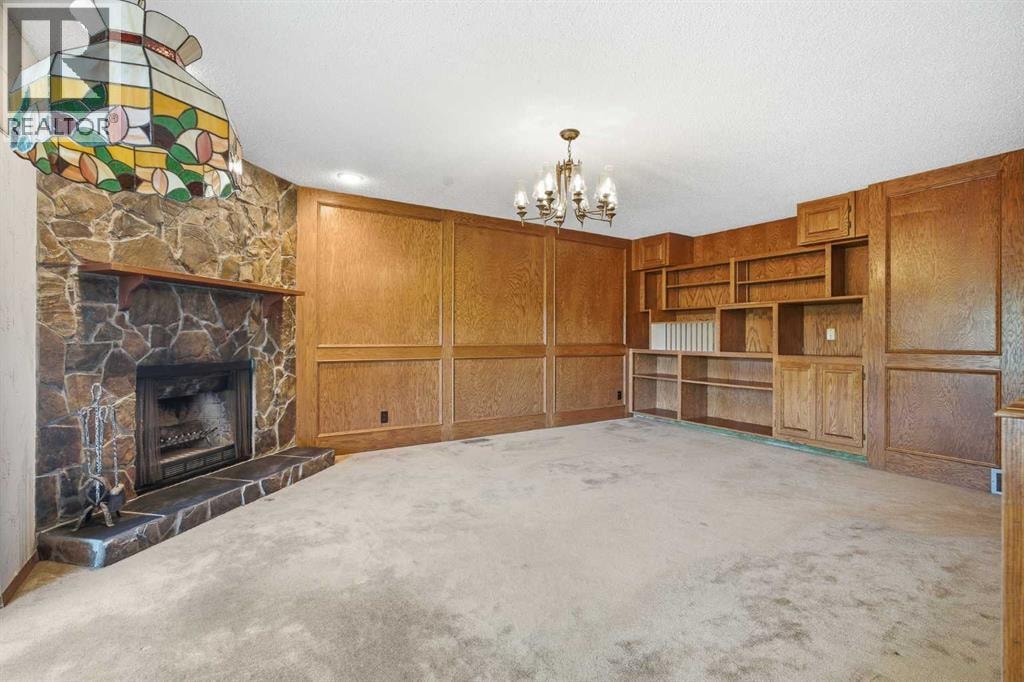 168 Edgehill Close NW — photo 11