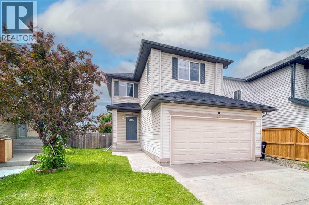 130 Somerglen Way SW — photo 4