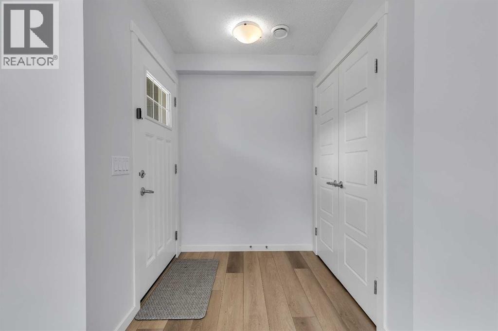 237 Cranbrook Square SE — photo 3
