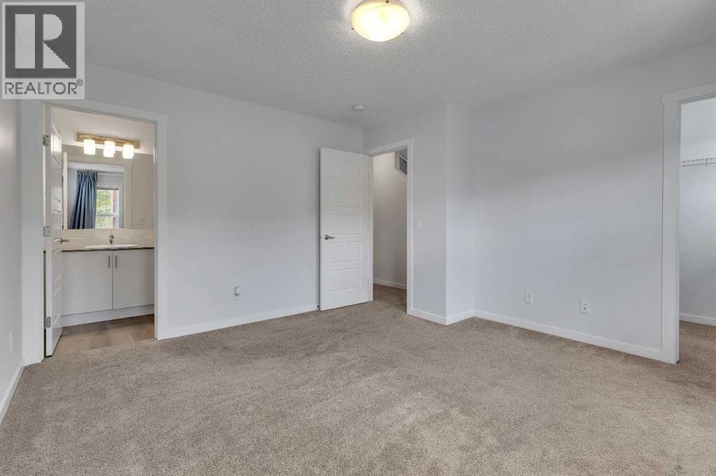 237 Cranbrook Square SE — photo 22
