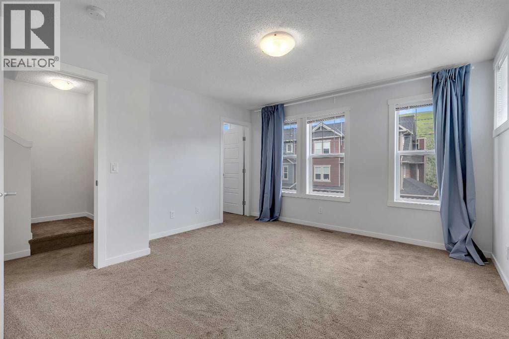 237 Cranbrook Square SE — photo 21