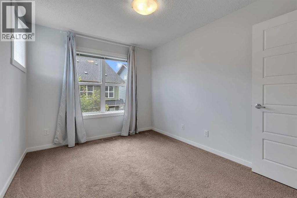 237 Cranbrook Square SE — photo 26