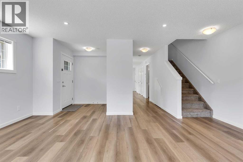 237 Cranbrook Square SE — photo 18