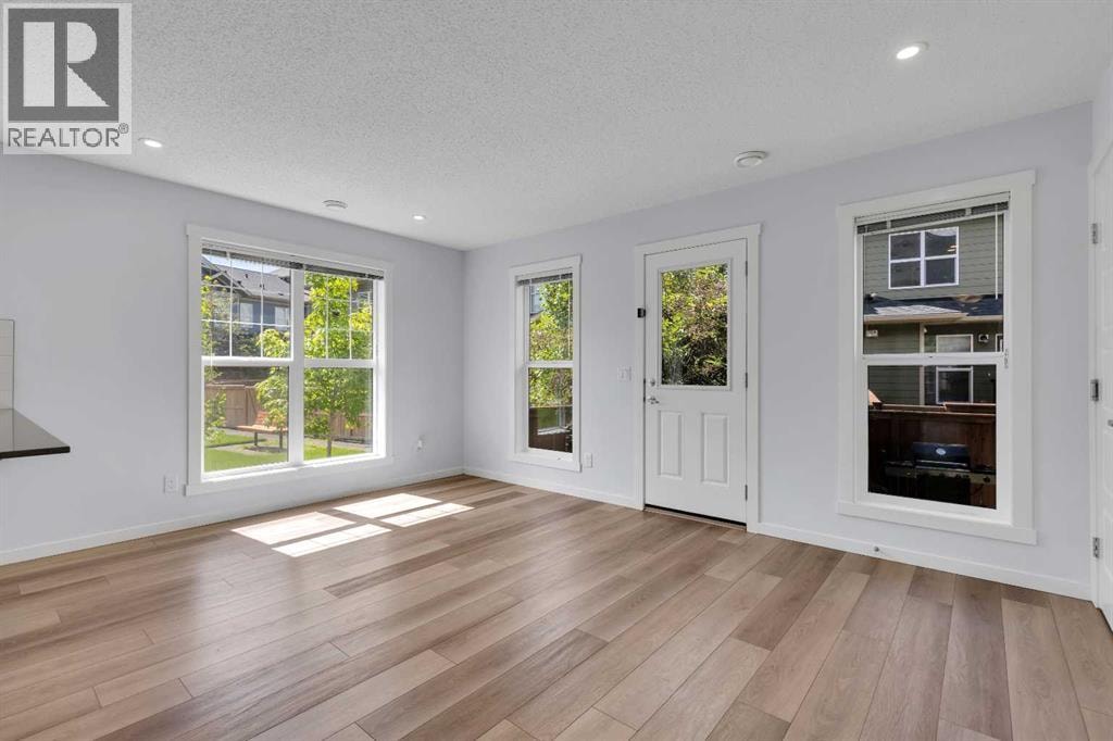 237 Cranbrook Square SE — photo 17