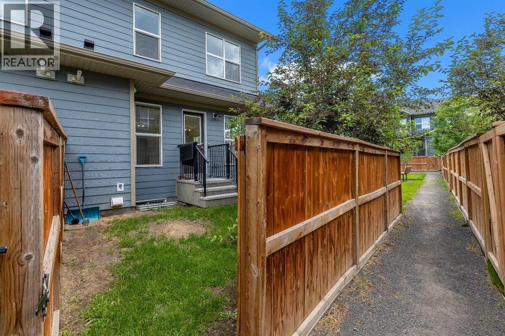237 Cranbrook Square SE — photo 42