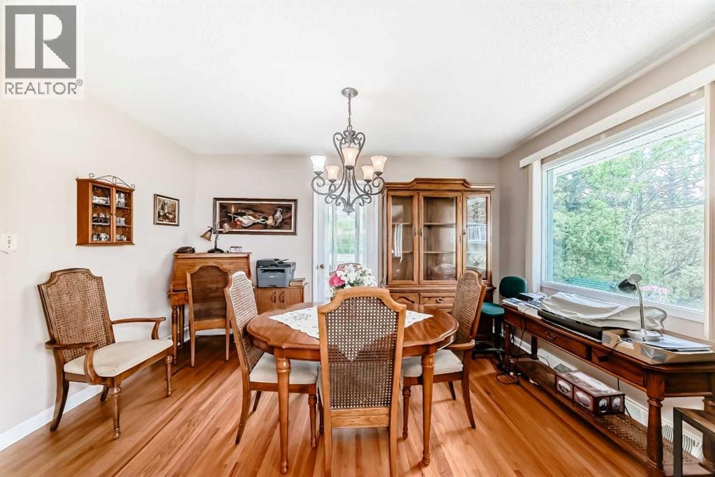 10737 Eamon Road NW — photo 10