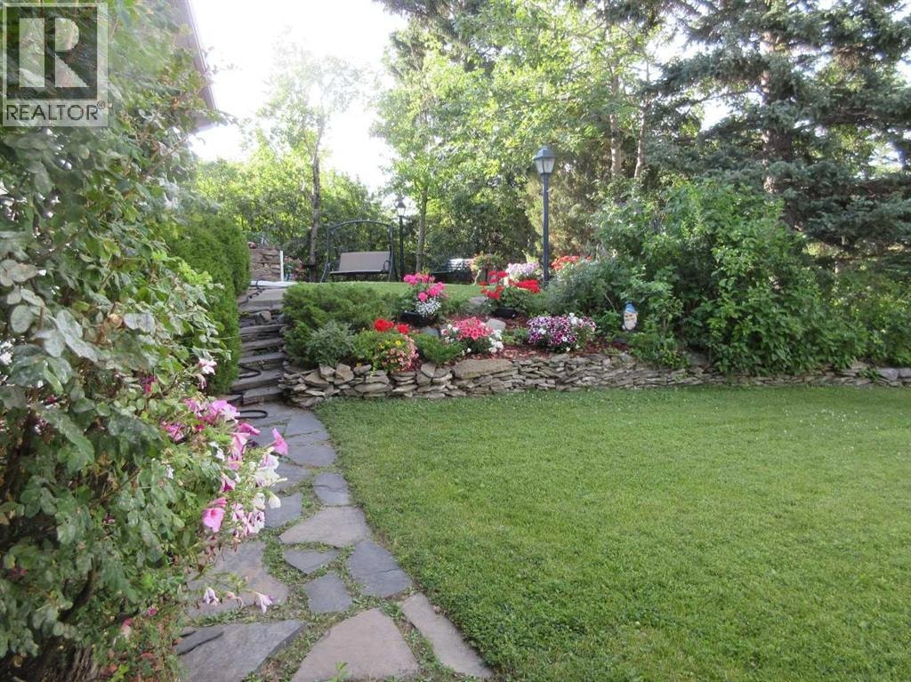 10737 Eamon Road NW — photo 38