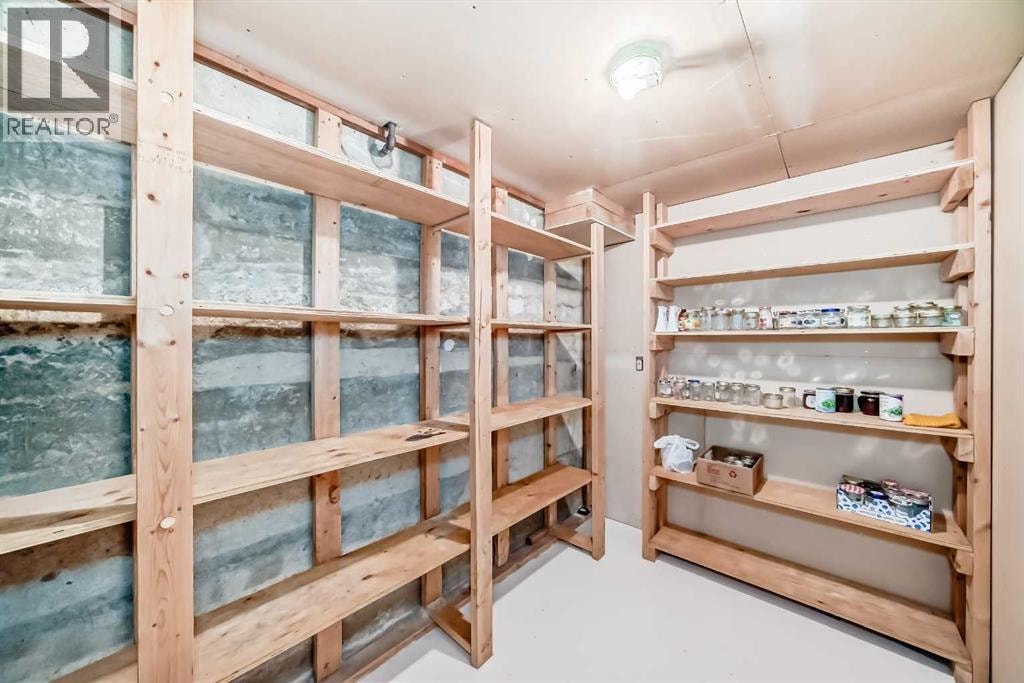 10737 Eamon Road NW — photo 32