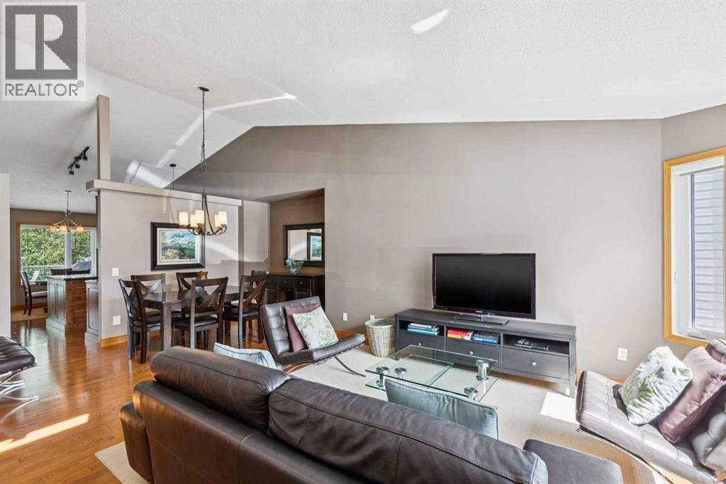 137 Arbour Ridge Circle NW — photo 4