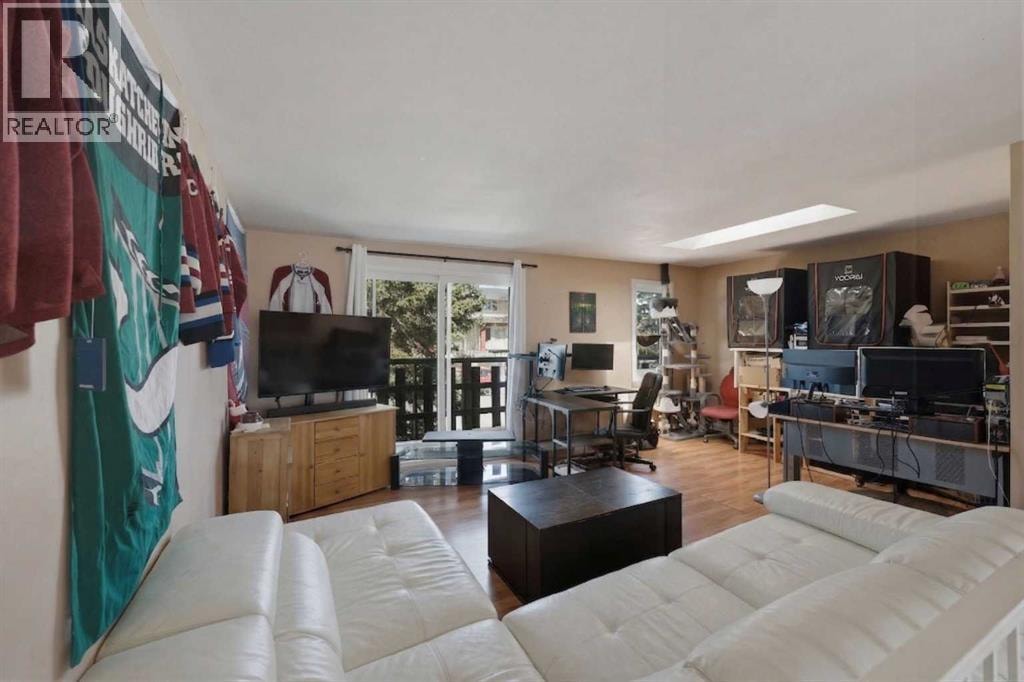 6333 24 Avenue NE — photo 5
