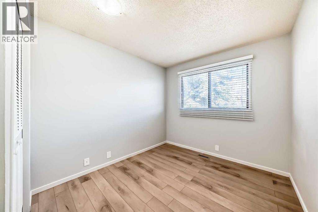 6840 4 Avenue NE — photo 17