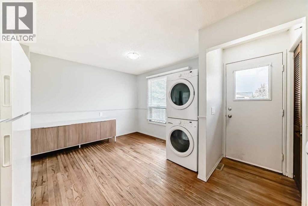 6840 4 Avenue NE — photo 11