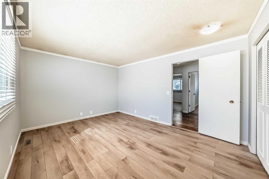 6840 4 Avenue NE — photo 16