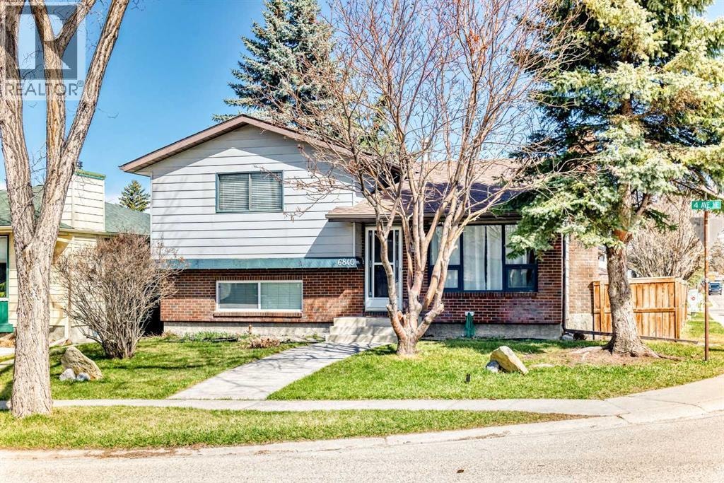 6840 4 Avenue NE — photo 2