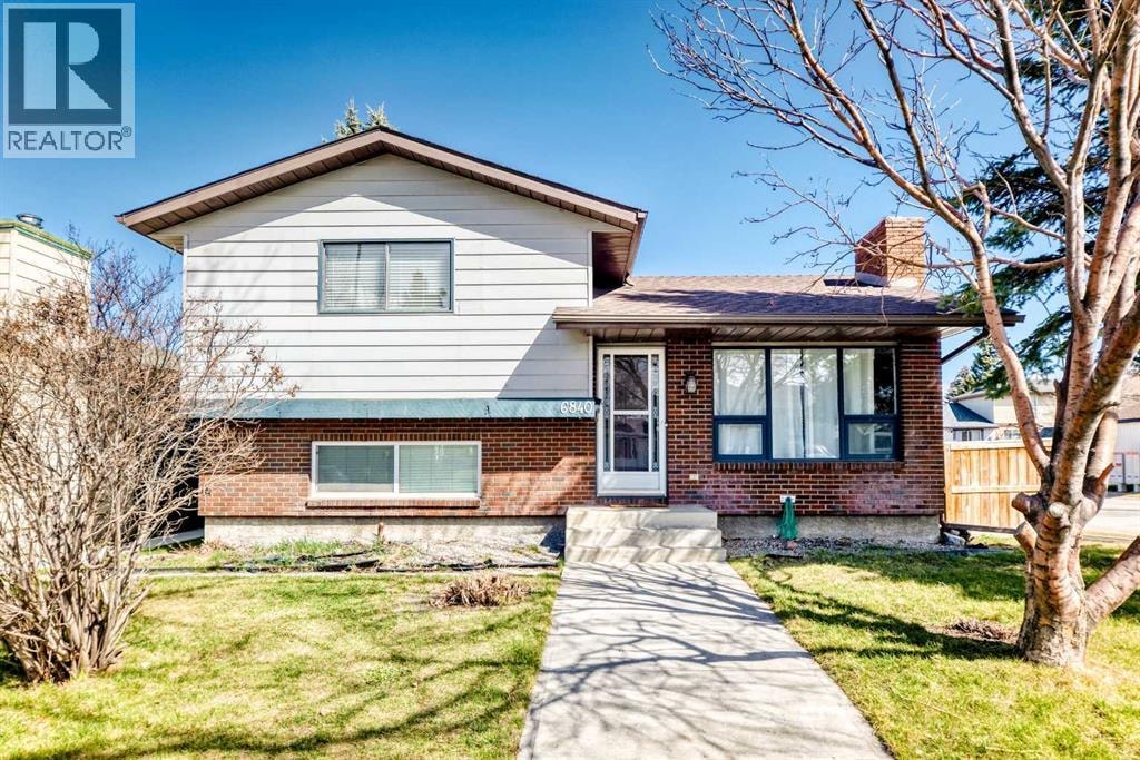 6840 4 Avenue NE — photo 3