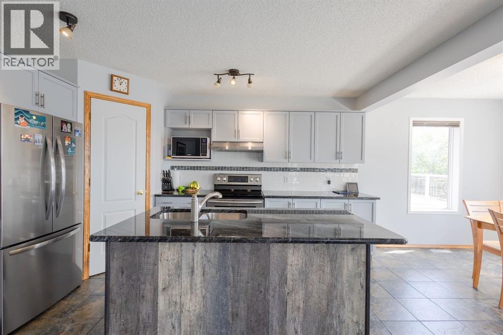 124 Tuscany Hills Park NW — photo 5