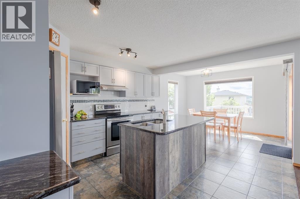 124 Tuscany Hills Park NW — photo 4