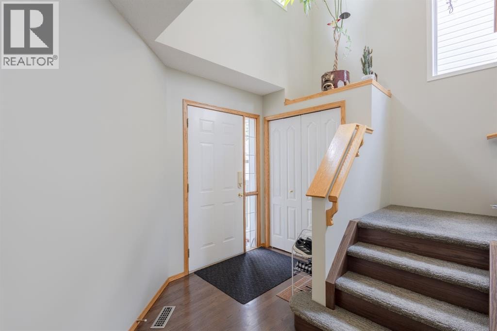 124 Tuscany Hills Park NW — photo 3