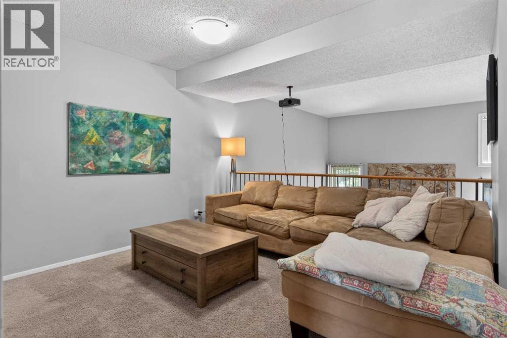 53 Millrise Lane SW — photo 12