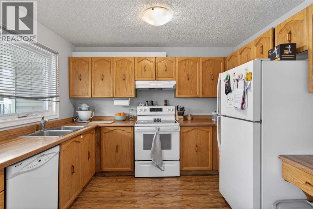 53 Millrise Lane SW — photo 16