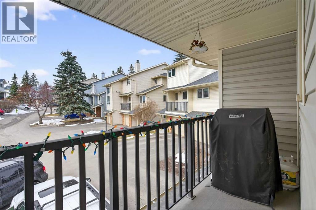 53 Millrise Lane SW — photo 19