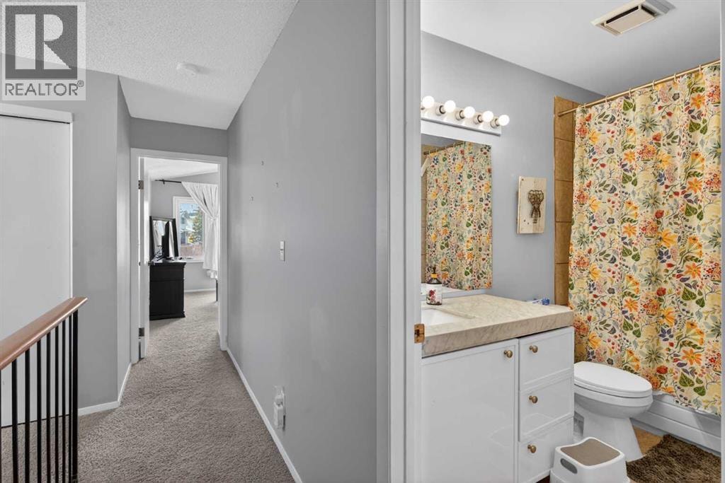 53 Millrise Lane SW — photo 31