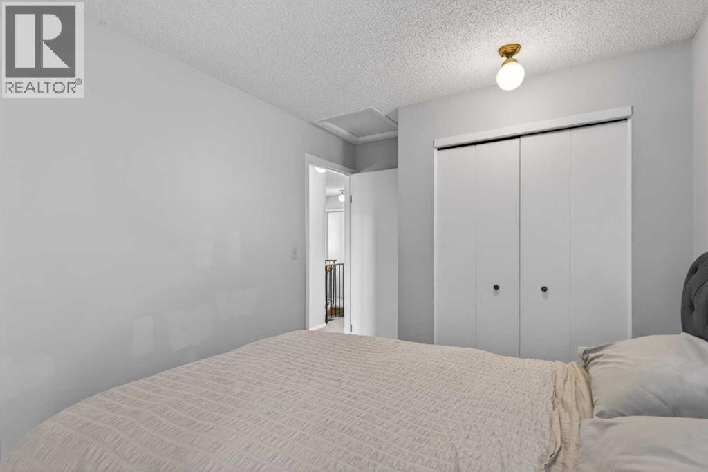53 Millrise Lane SW — photo 28