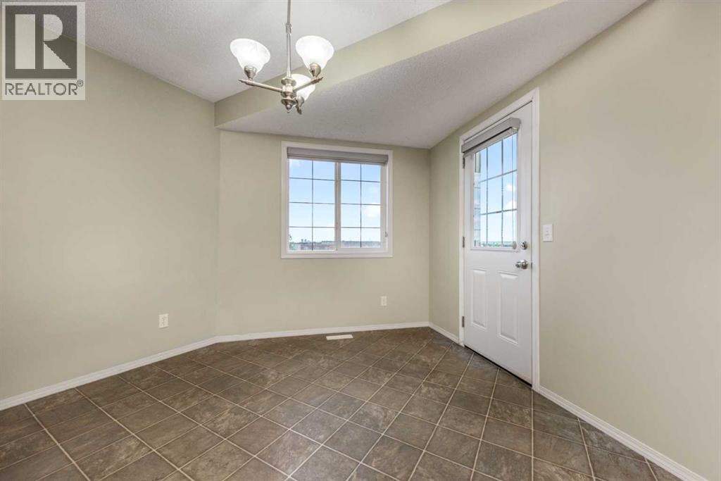 276 Taralake Terrace NE — photo 9