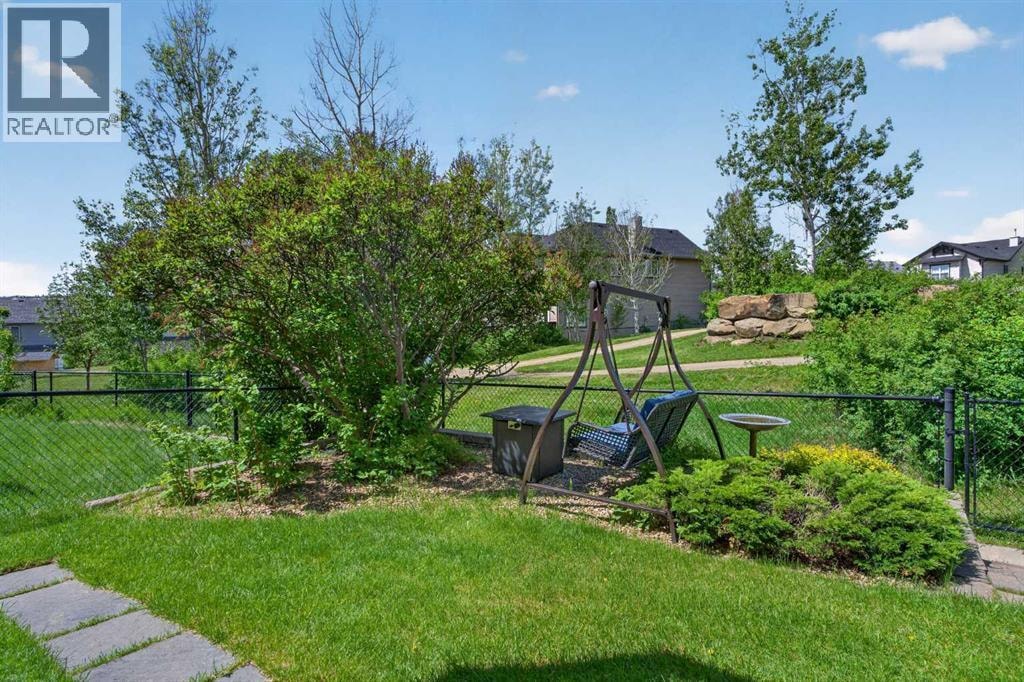 129 Evansbrooke Park NW — photo 39