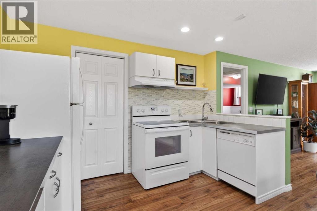 129 Evansbrooke Park NW — photo 32