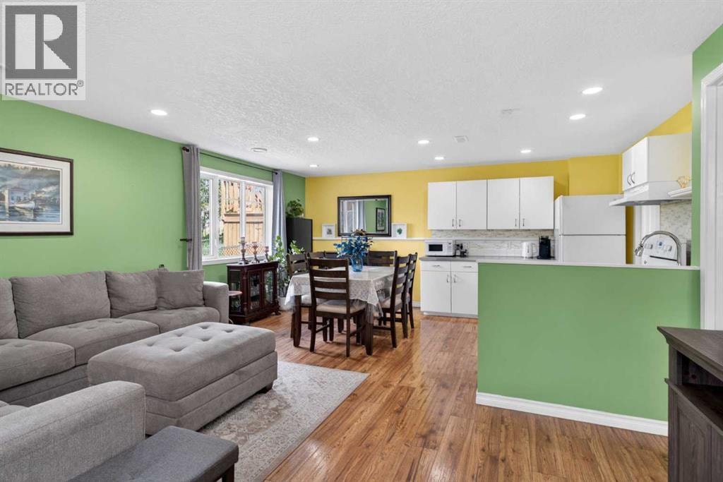 129 Evansbrooke Park NW — photo 31