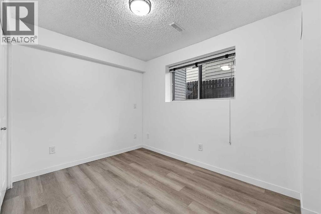 1091 Berkley Drive NW — photo 20