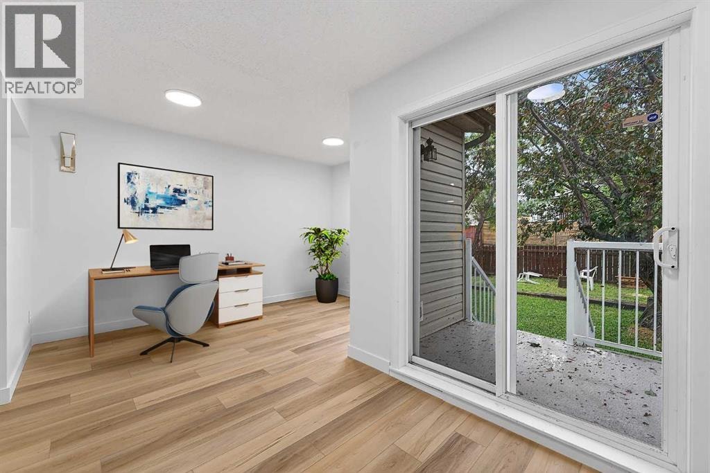 1091 Berkley Drive NW — photo 12