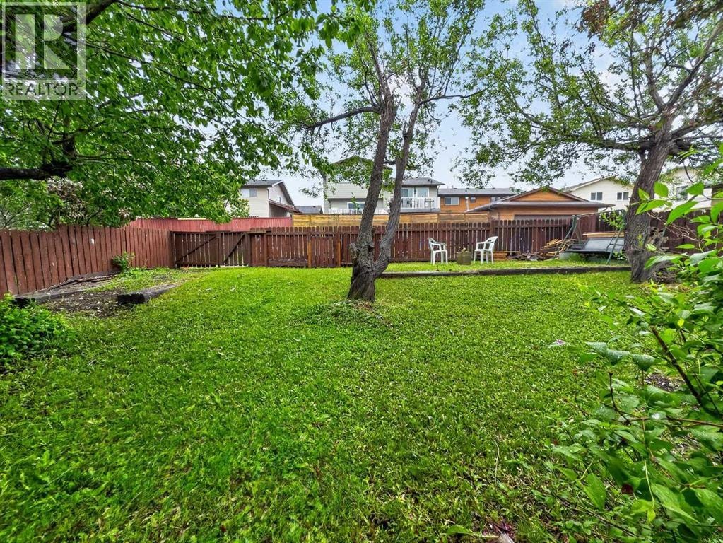 1091 Berkley Drive NW — photo 26