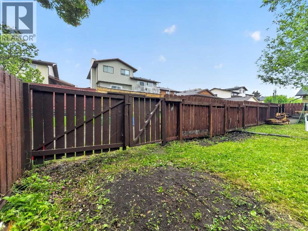 1091 Berkley Drive NW — photo 28